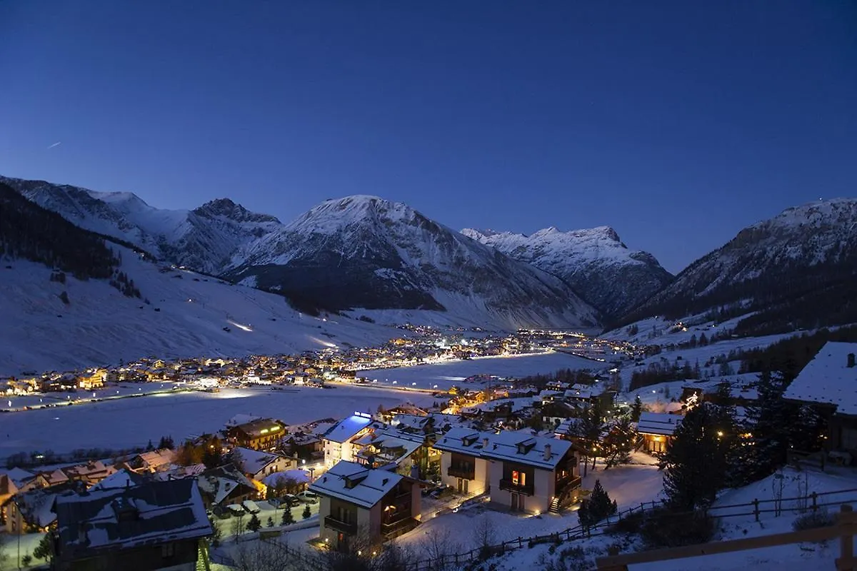 Chalet Meridiana Appartamento 3 Livigno Apartment